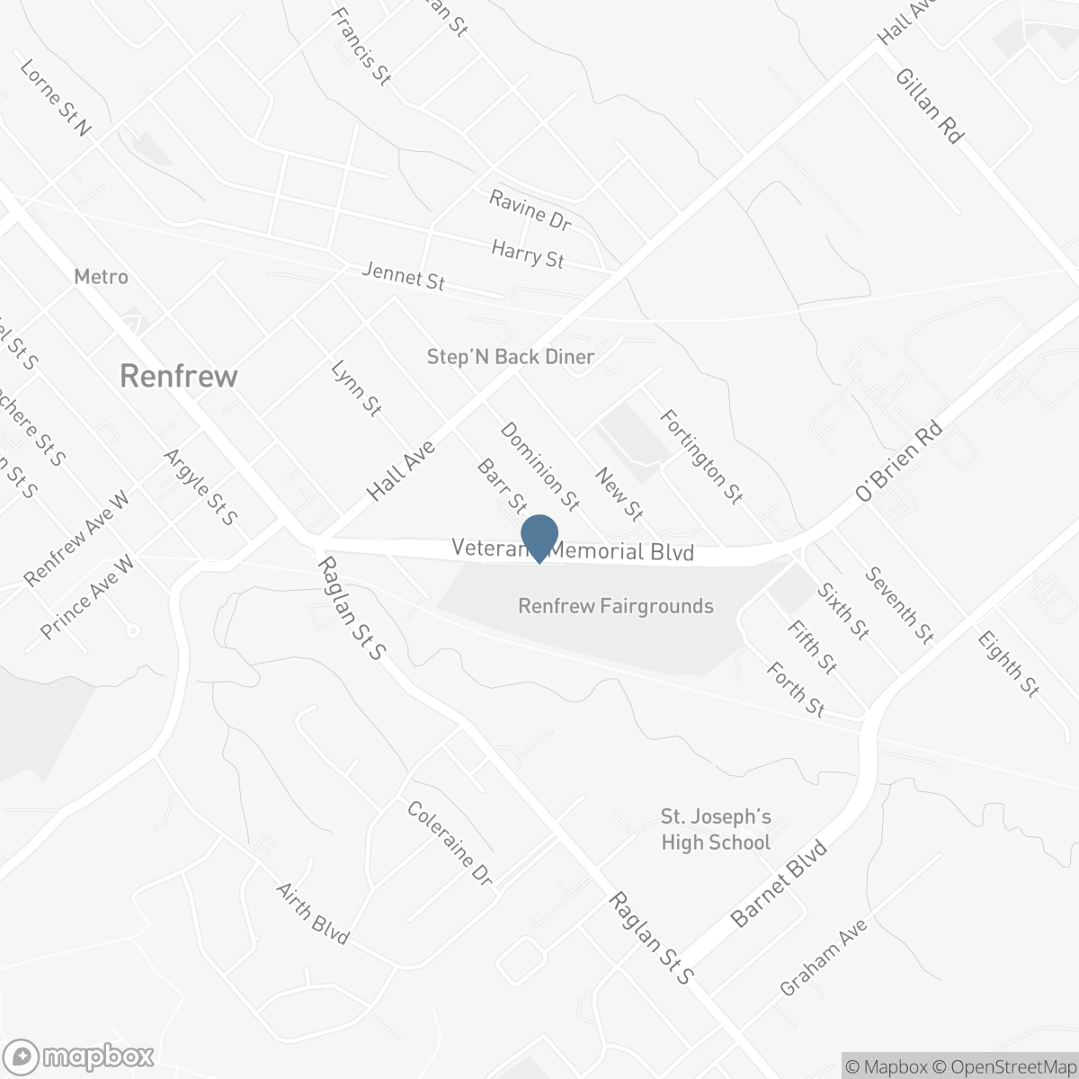450 BARR STREET, Renfrew, Ontario K7V 1K1